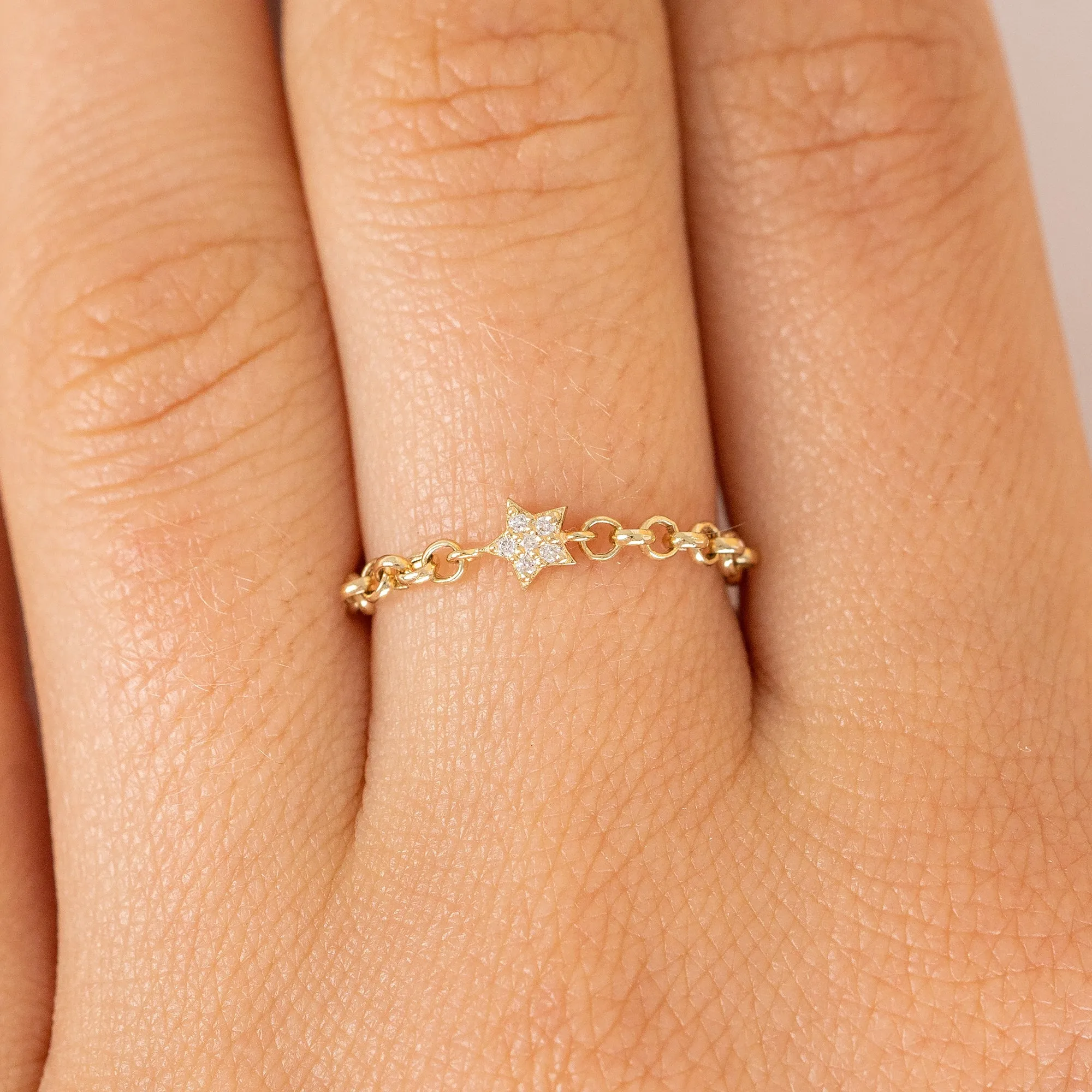 14k Diamond Star Chain Ring, Vega SARAHELISE