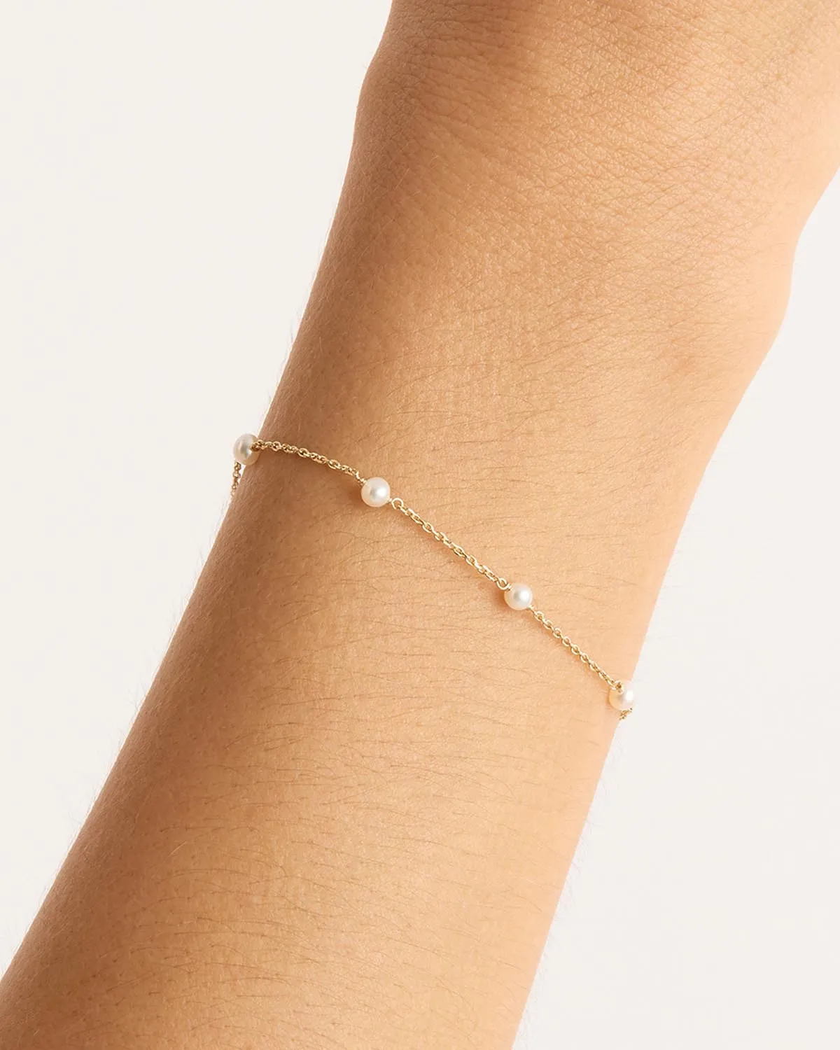 14k Solid Gold Serene Pearl Bracelet Bycharlotte