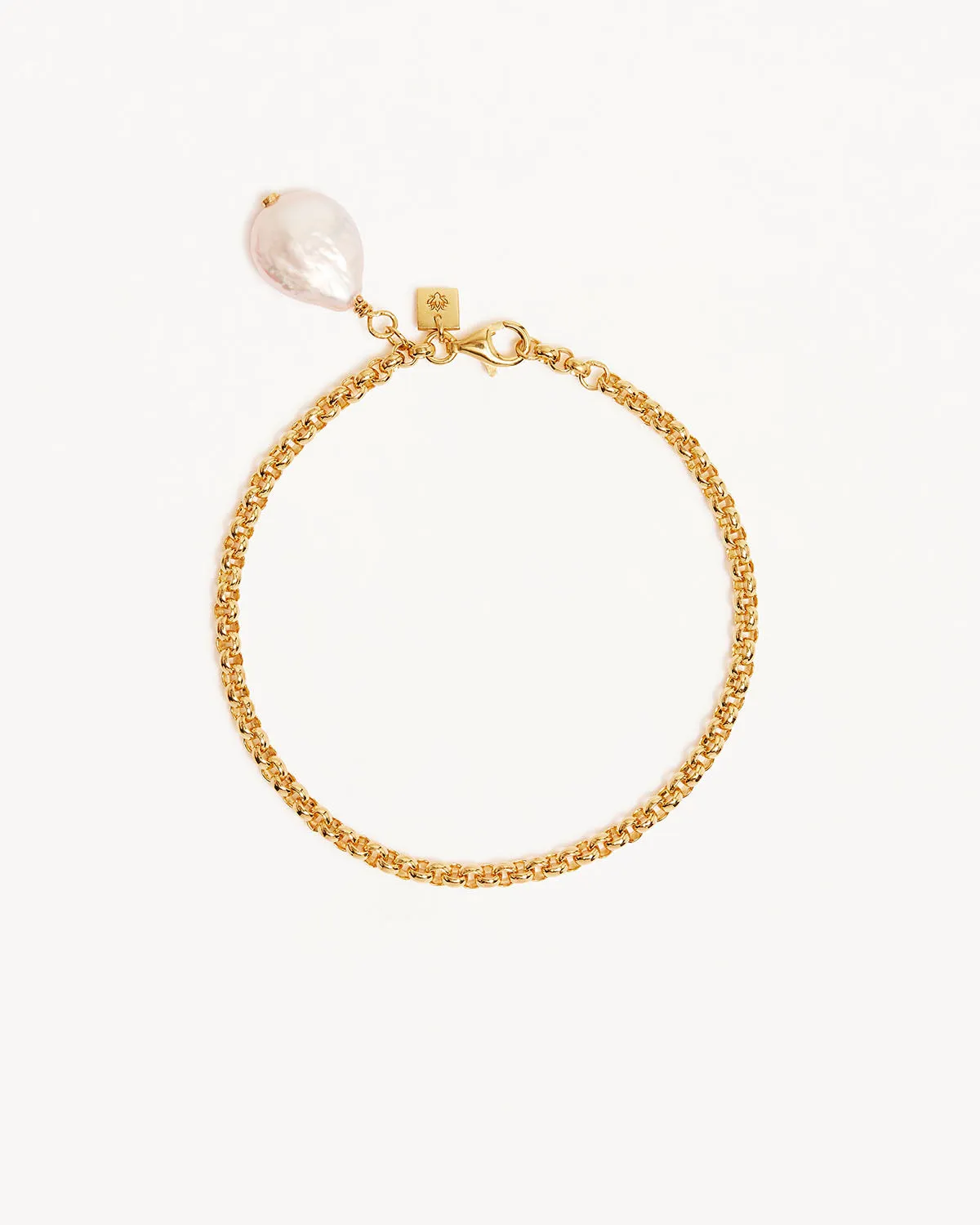 18k Gold Vermeil Embrace Stillness Pearl Bracelet Bycharlotte