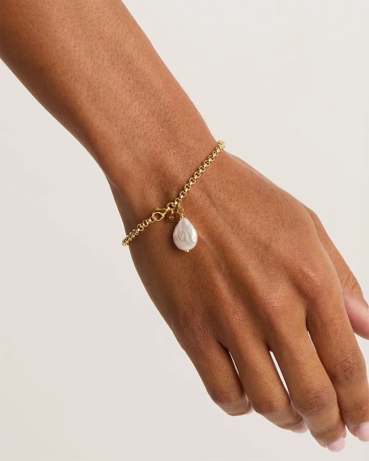 18k Gold Vermeil Embrace Stillness Pearl Bracelet Bycharlotte