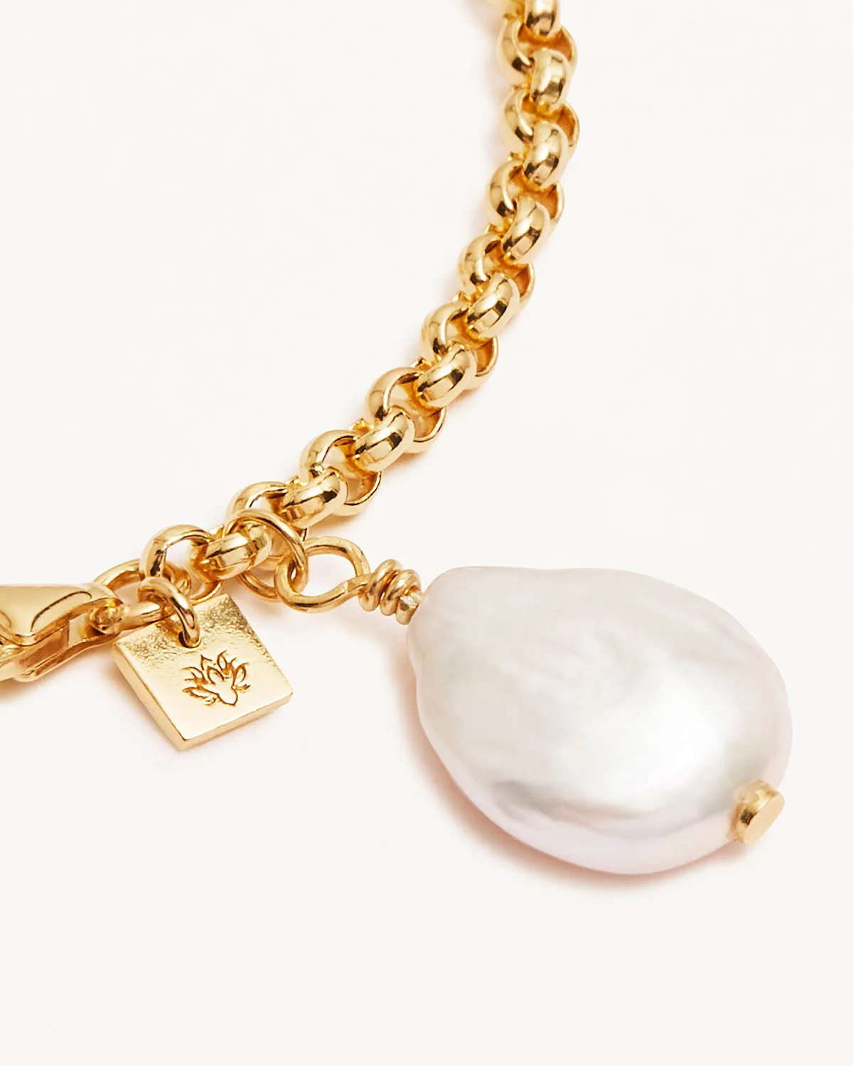 18k Gold Vermeil Embrace Stillness Pearl Bracelet Bycharlotte