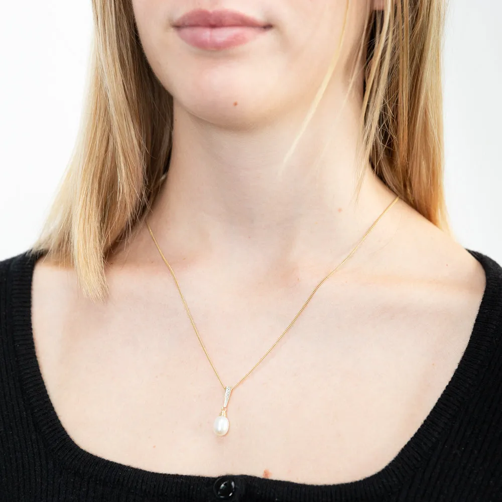 9ct Yellow Gold Freshwater White Pearl Pendant Shiels