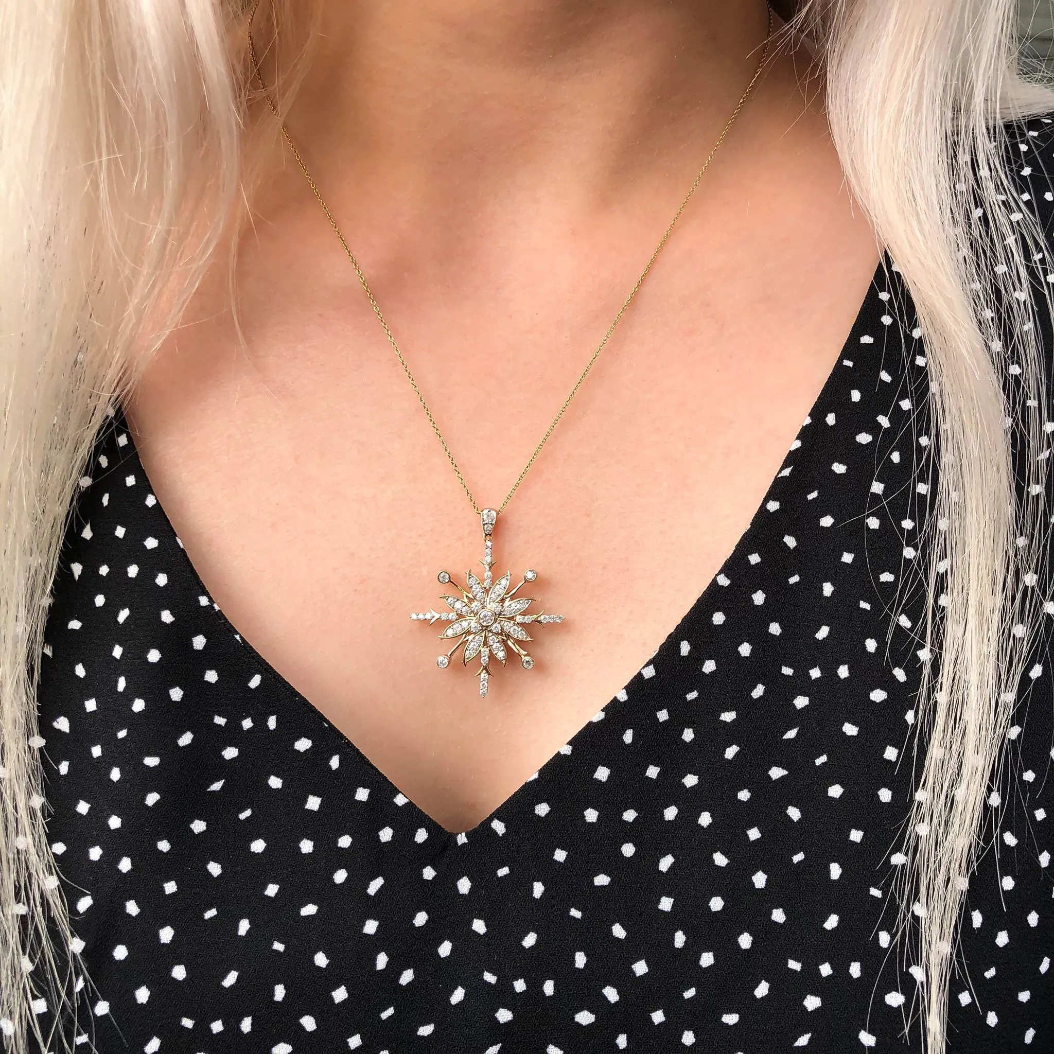 9ct Yellow Gold Magnificent 1 Carat Diamond Pendant on 45cm Chain Shiels
