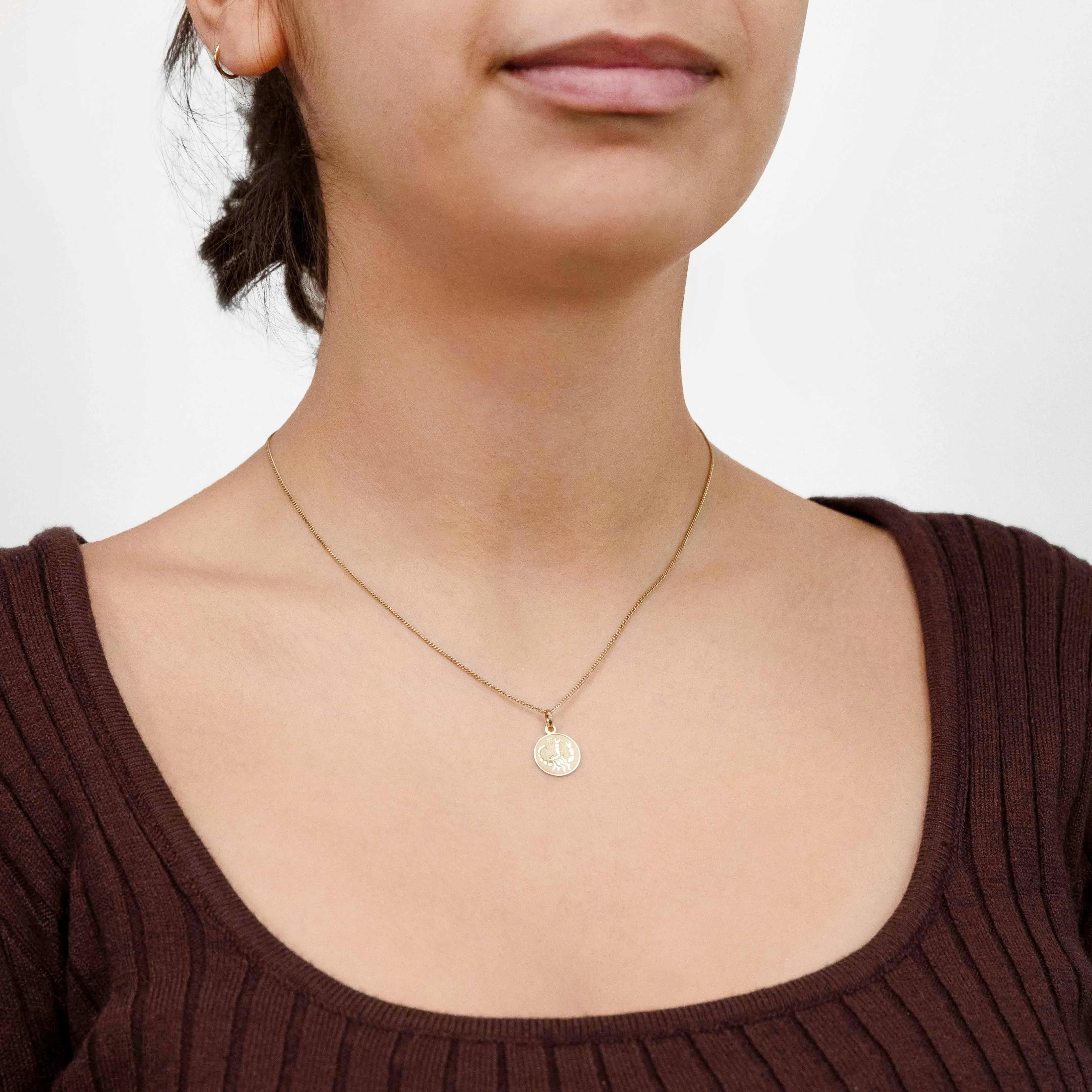 9ct Yellow Gold Zodiac Scorpio Pendant Shiels