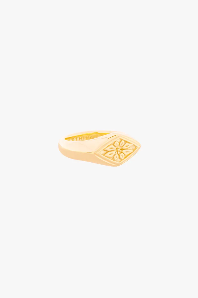 Azulejo Pinky Ring Gold Plated Wildthings Collectables