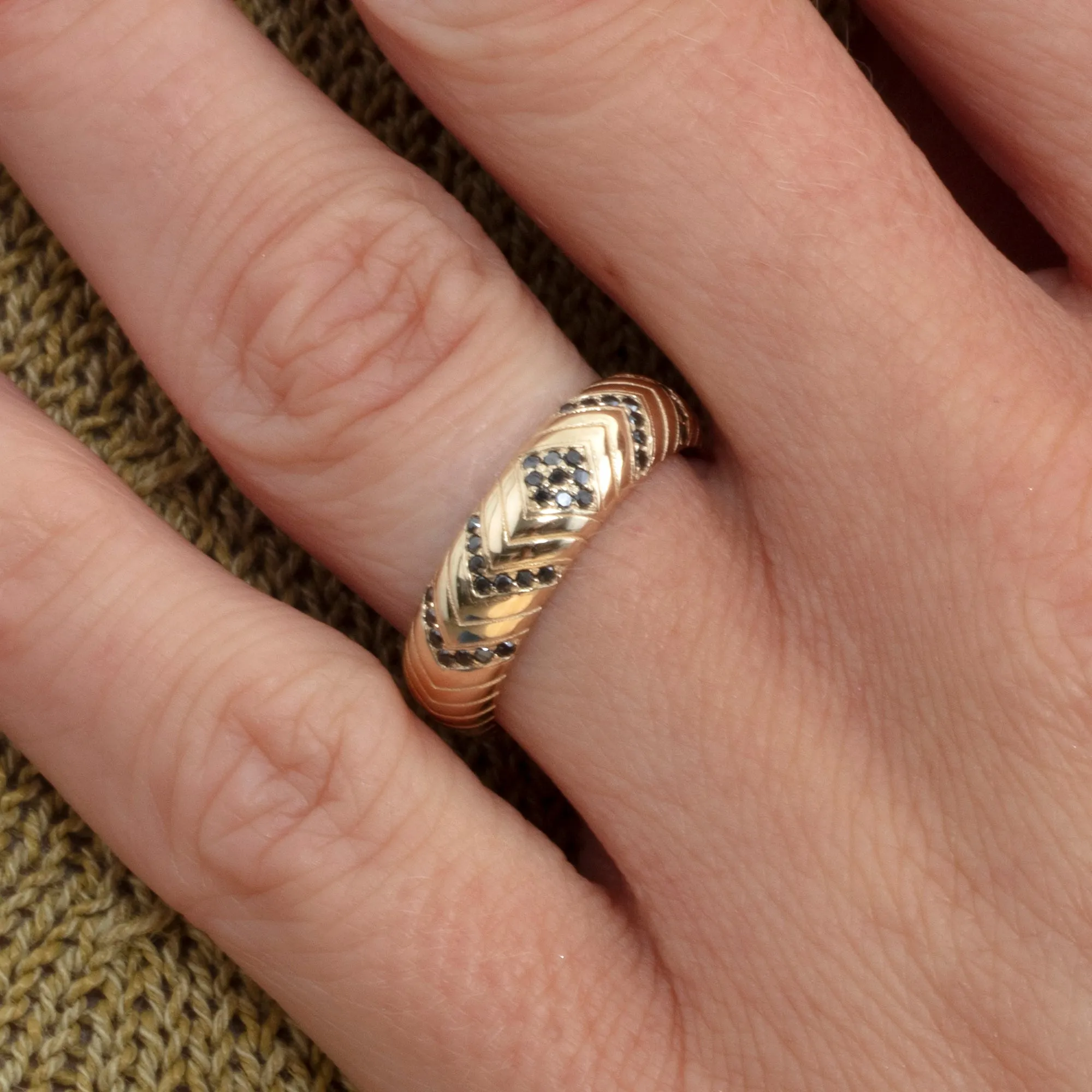 Black Diamond Chevron Ring, Lilith SARAHELISE