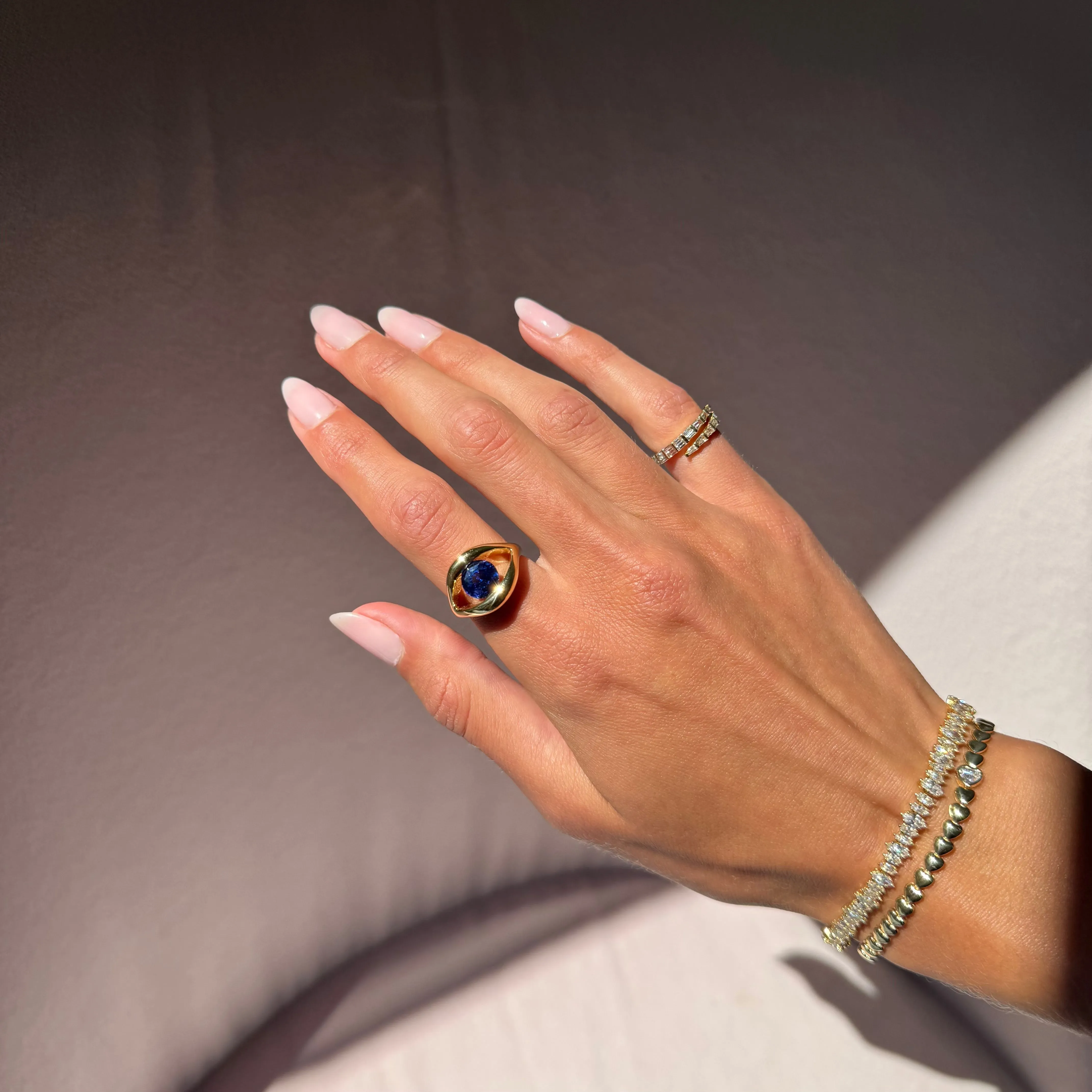 BLUE SAPPHIRE EYE RING Anita Ko