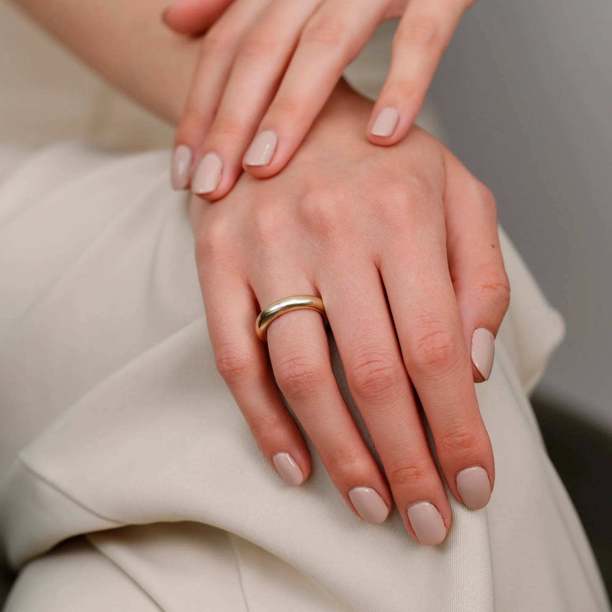 Chunky Dome Ring - 4.5 mm, Beth SARAHELISE