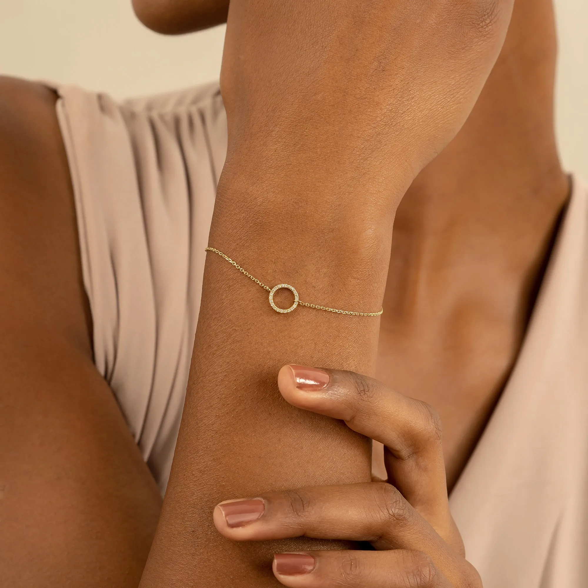 Circle Diamond Bracelete, Lola SARAHELISE