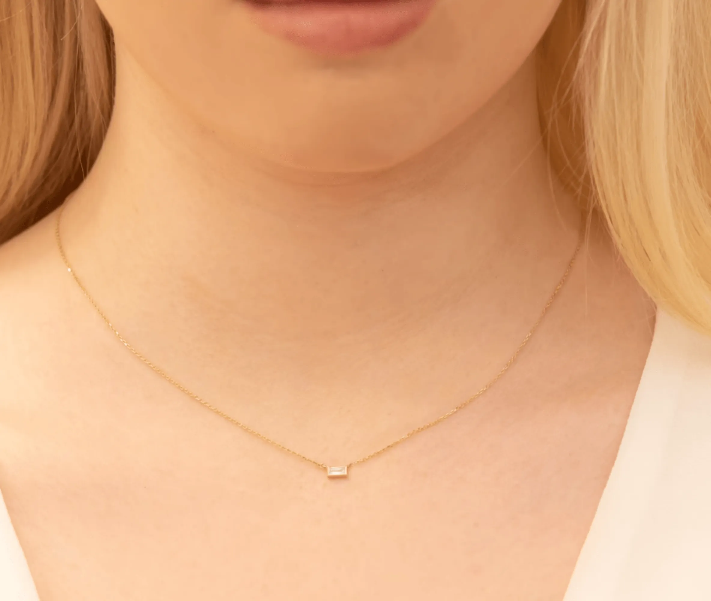 Dainty Diamond Necklace, Gianna SARAHELISE