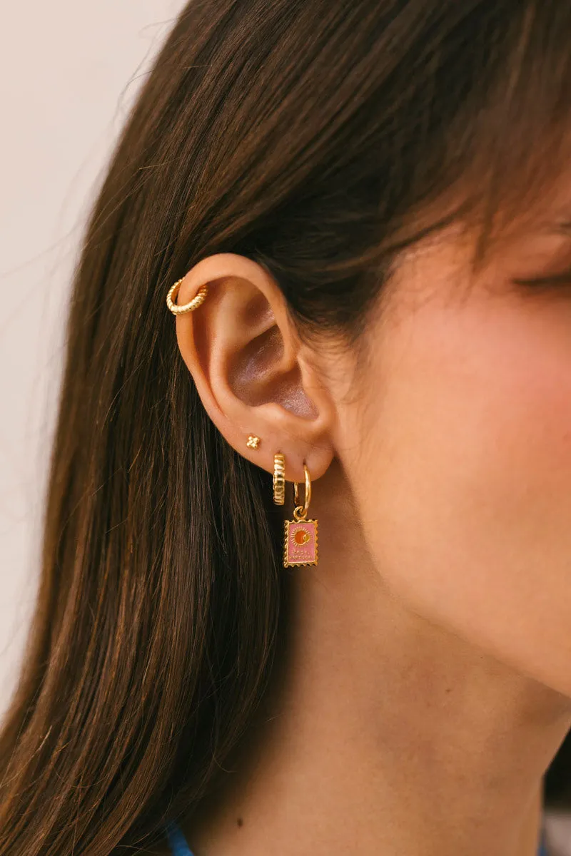 Dainty Flower Stud gold Plated Wildthings Collectables