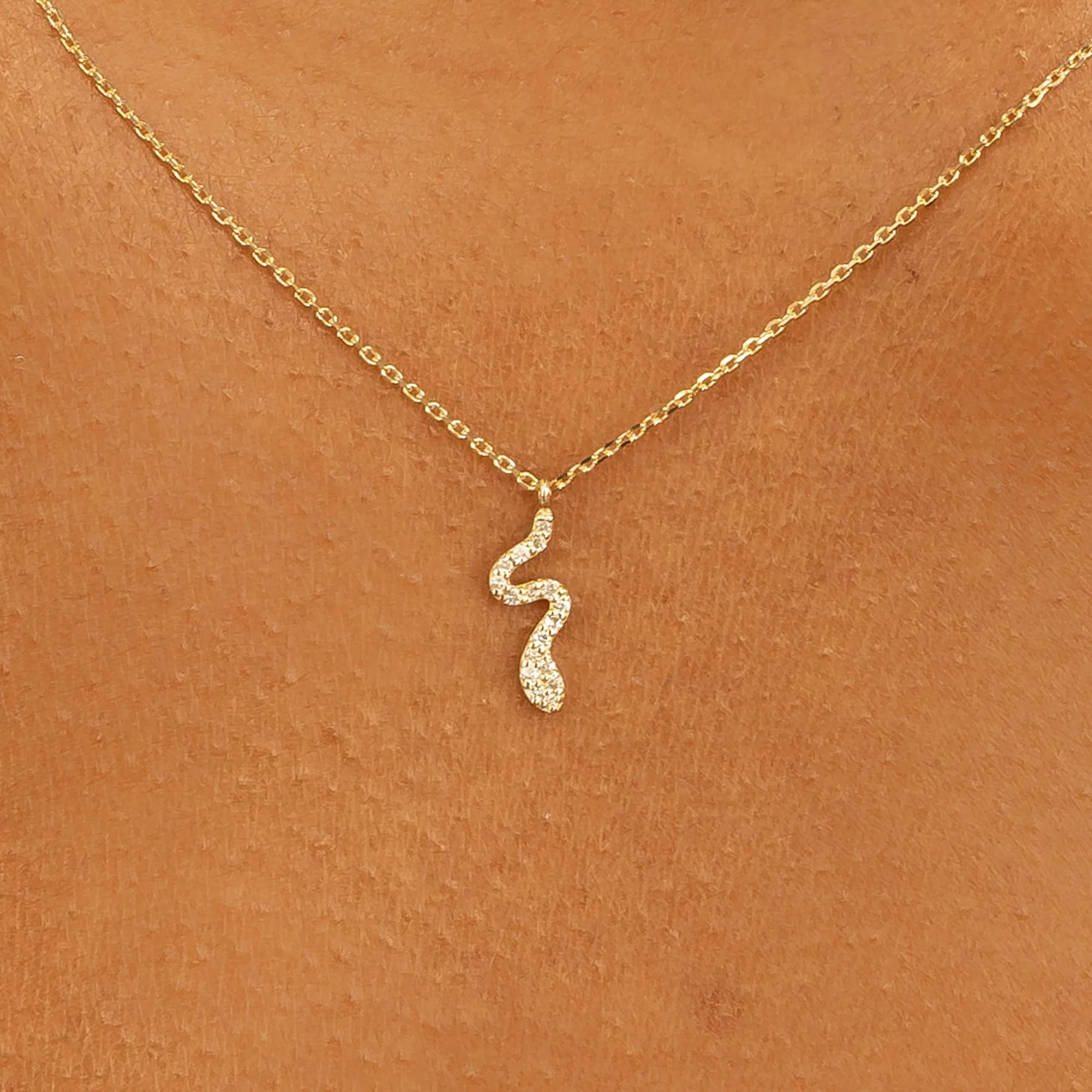 Diamond Snake Necklace, Serpe SARAHELISE