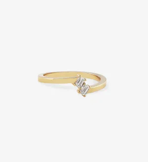 Double Emerald-Cut Diamond Twisted Ring 0.20