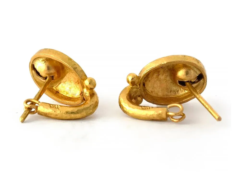 Elizabeth Locke Sarabella Gold Dome Stud Earrings Croghans