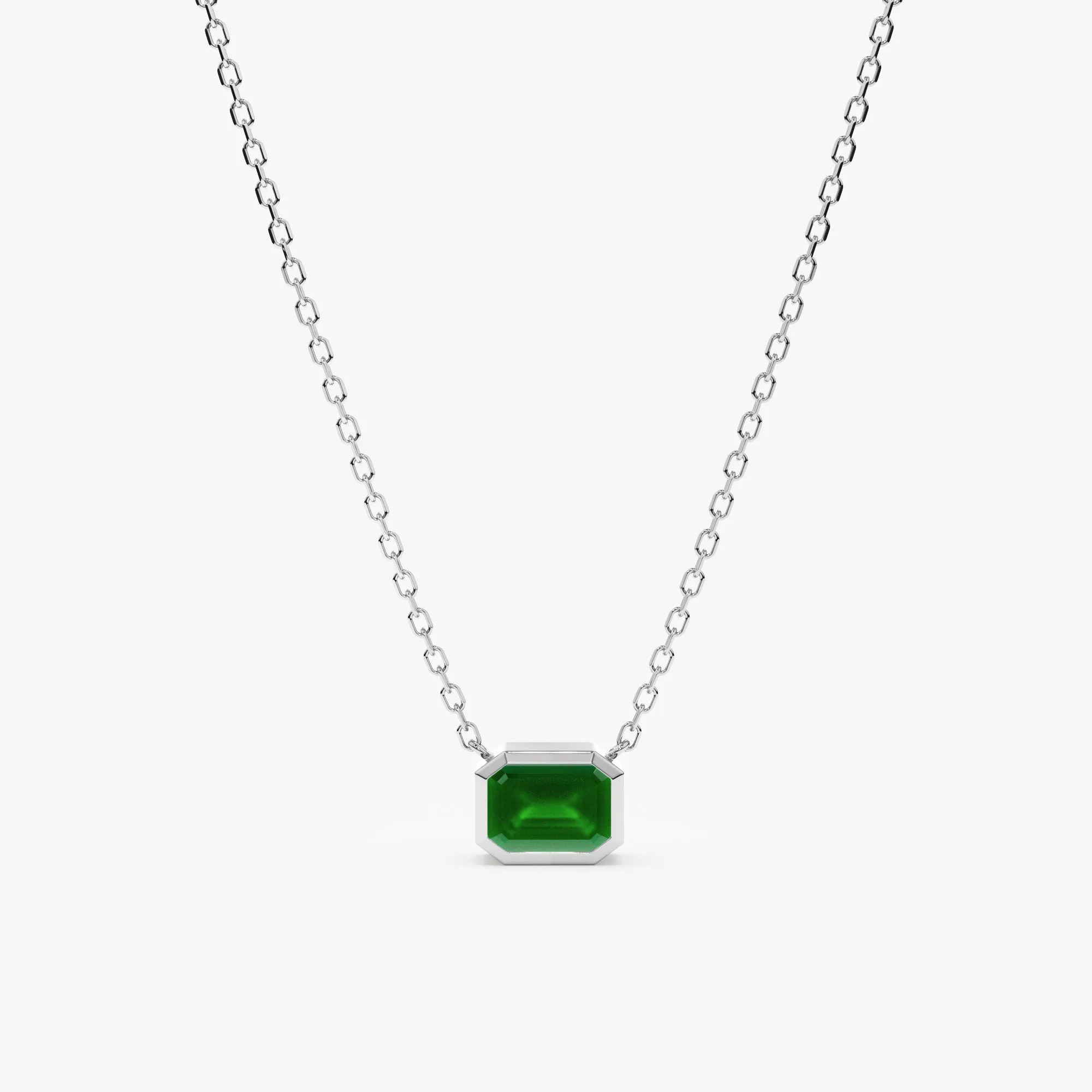 Emerald Necklace, Luisa SARAHELISE