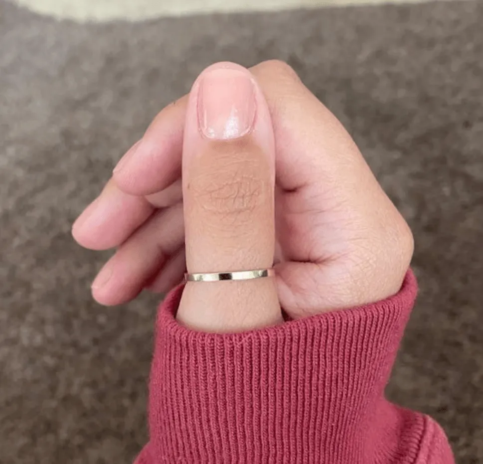 Flat Top Design Wedding Band - 1.5 mm, Megan SARAHELISE