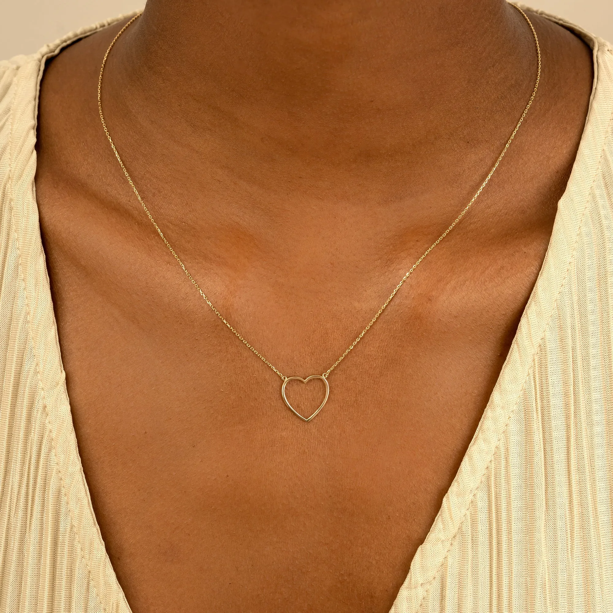 Heart Cut-Out Pendant, Anabella SARAHELISE