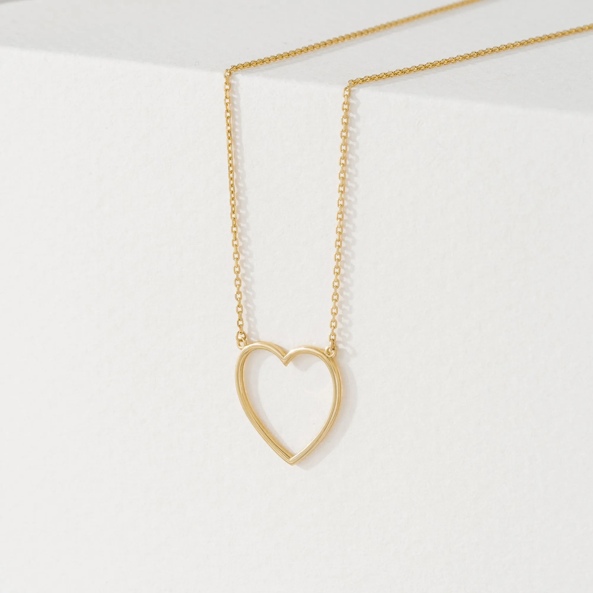 Heart Cut-Out Pendant, Anabella SARAHELISE