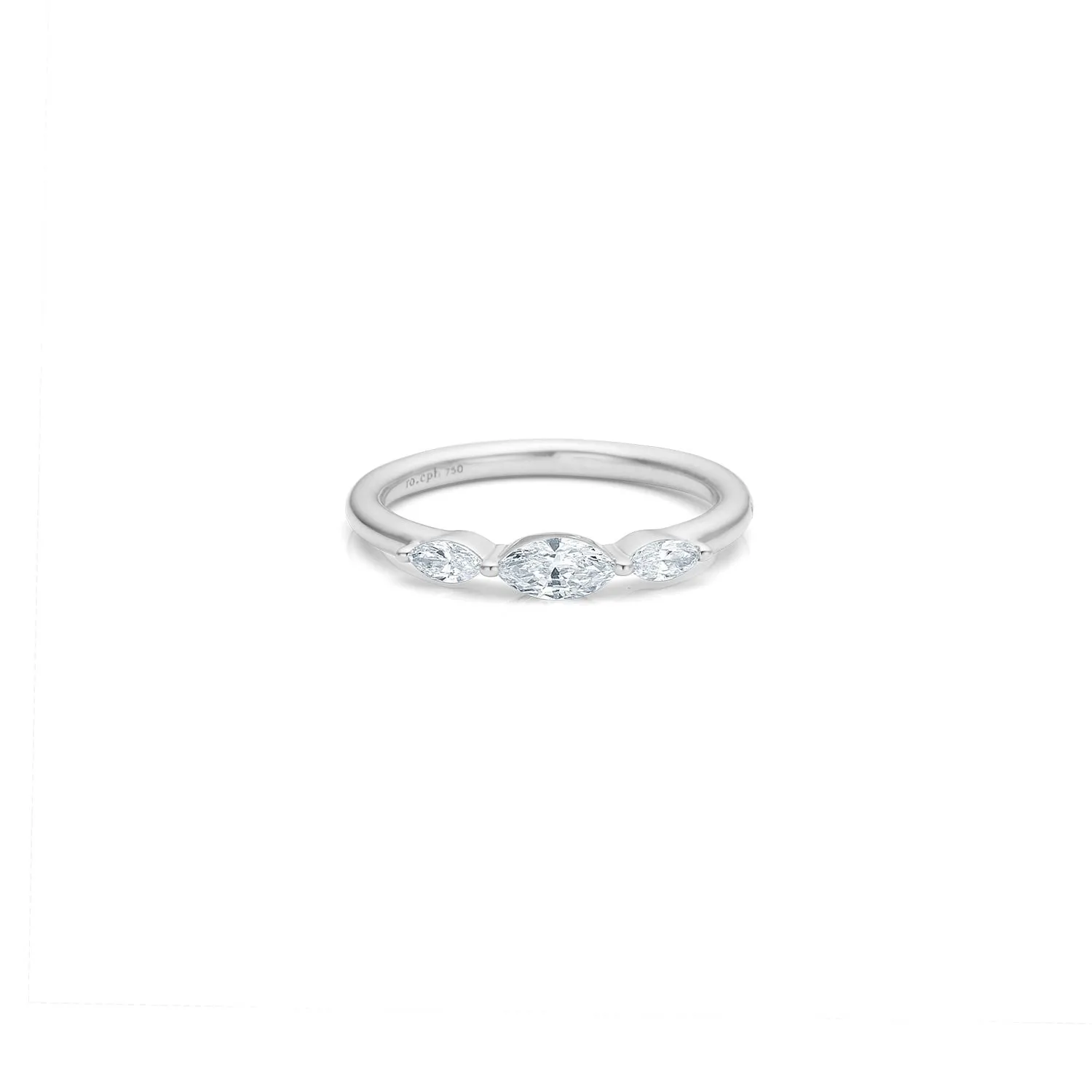 Her 18K Midstone Whitegold Ring w. Diamonds