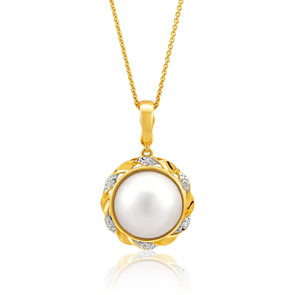 Initial M Zirconia Pendant in 9ct Yellow Gold Shiels