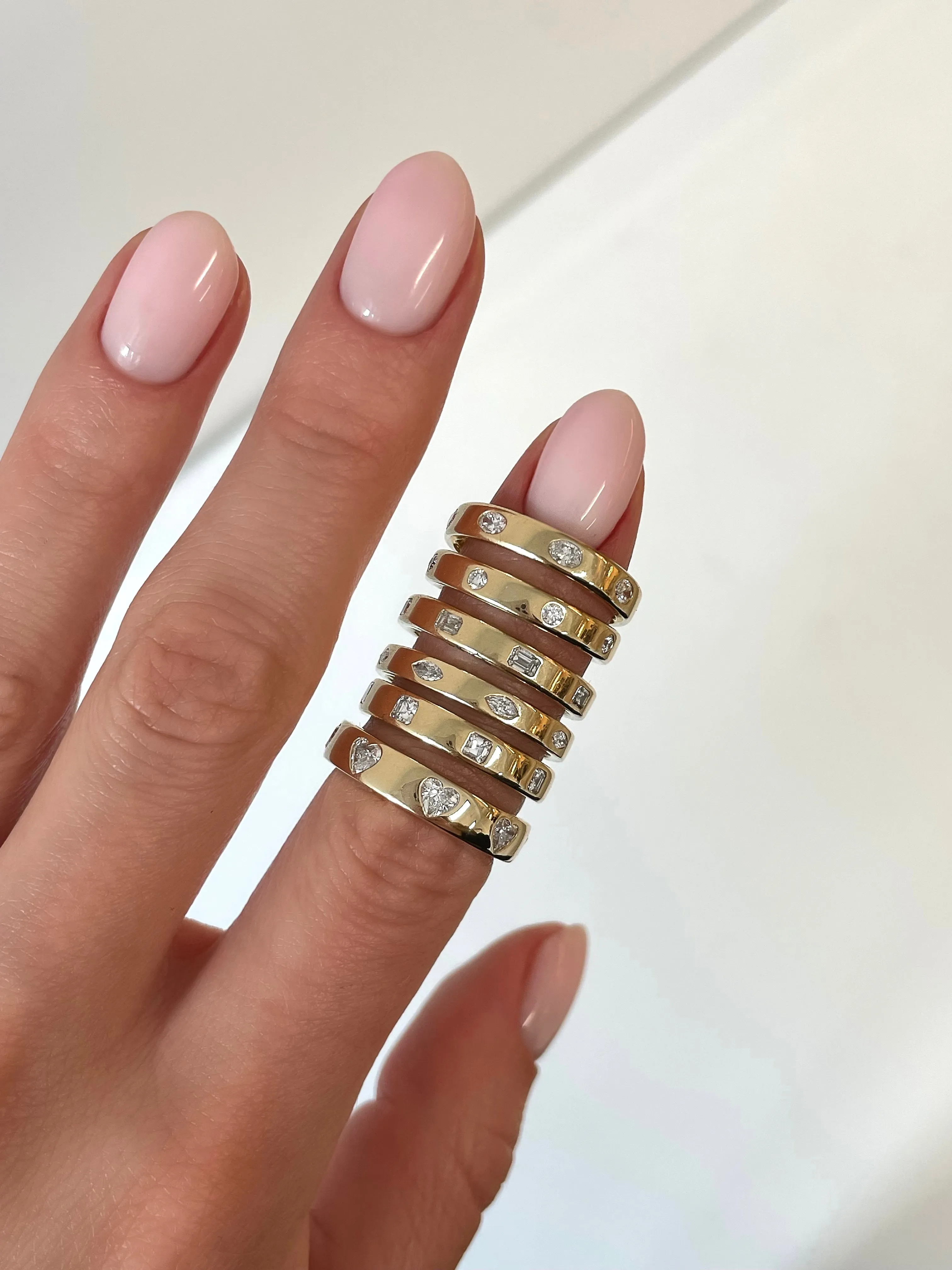 Marquise Luxe Inlay Eternity Band Ring Concierge