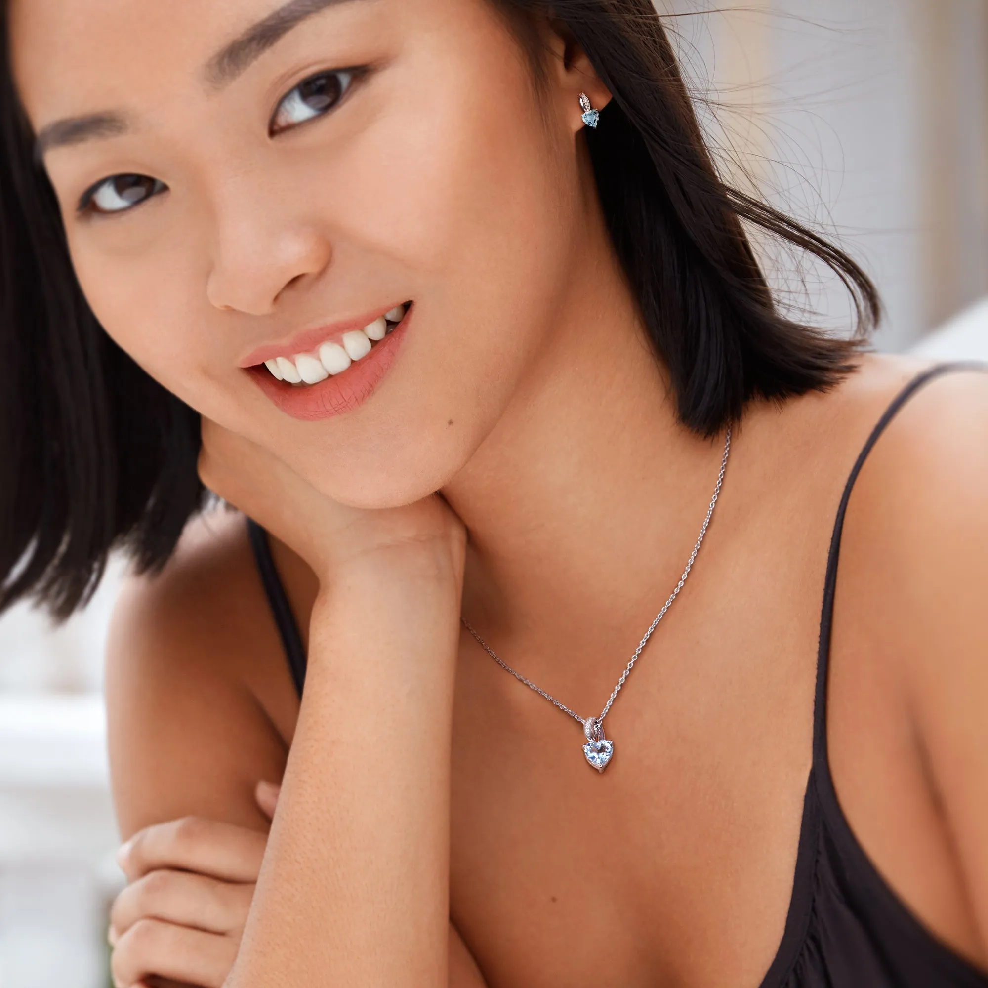 Mimi & Max 1 4/5ct TGW Heart-Cut Aquamarine Diamond Accent Necklace Stud Earrings Set Sterling Silver
