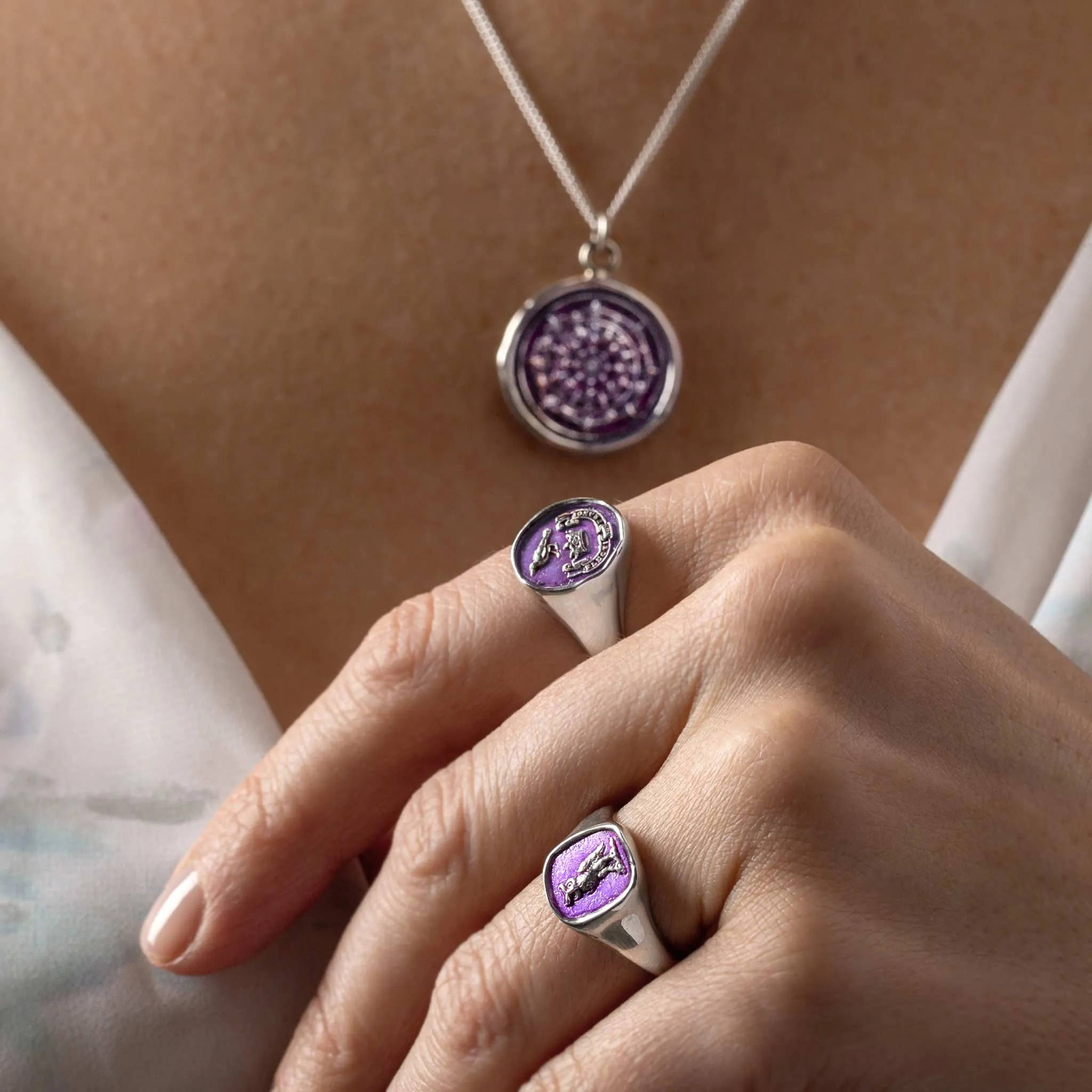 New Beginnings Signet Ring - Mystic Violet