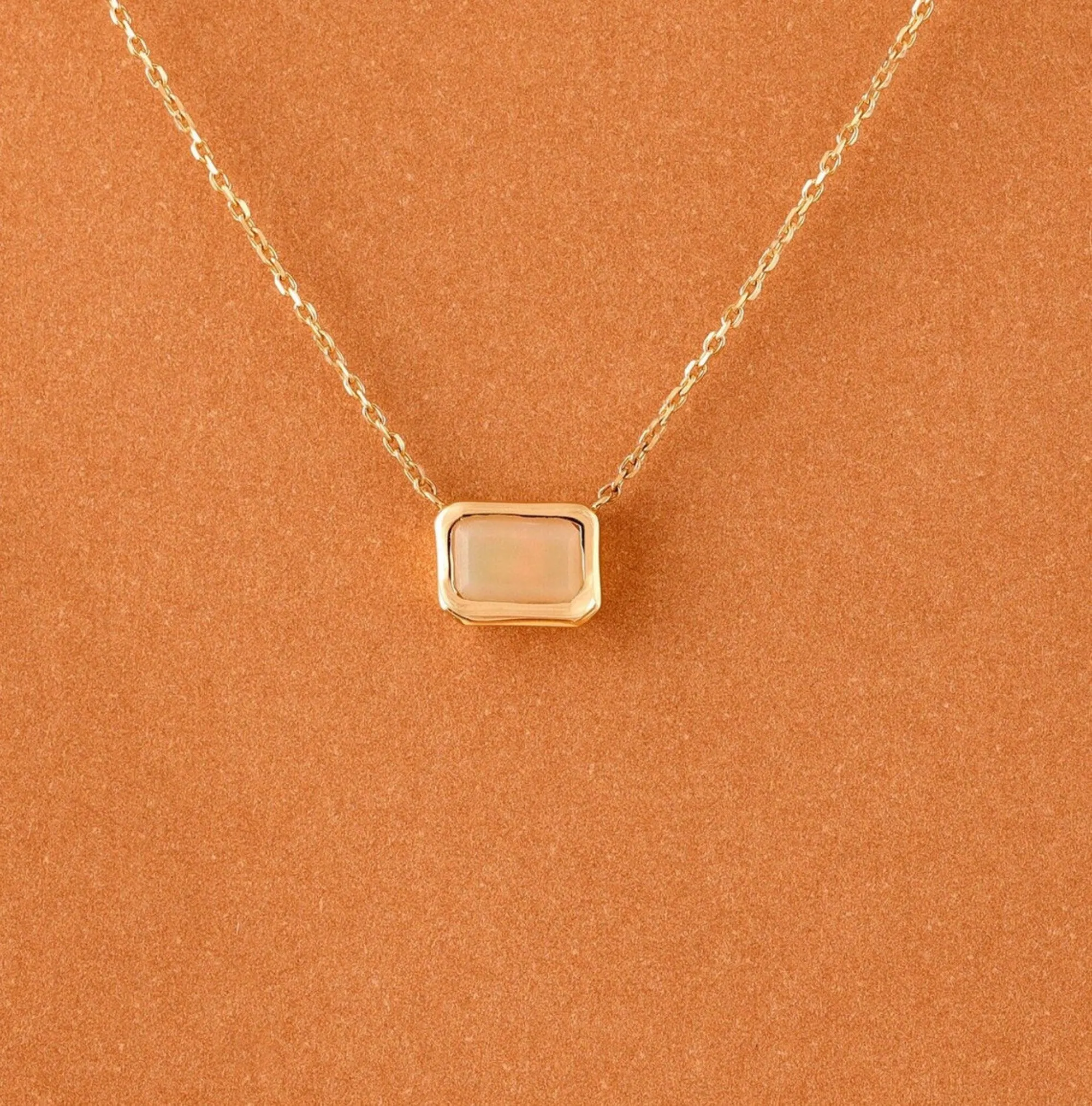 Opal Necklace, Luisa SARAHELISE