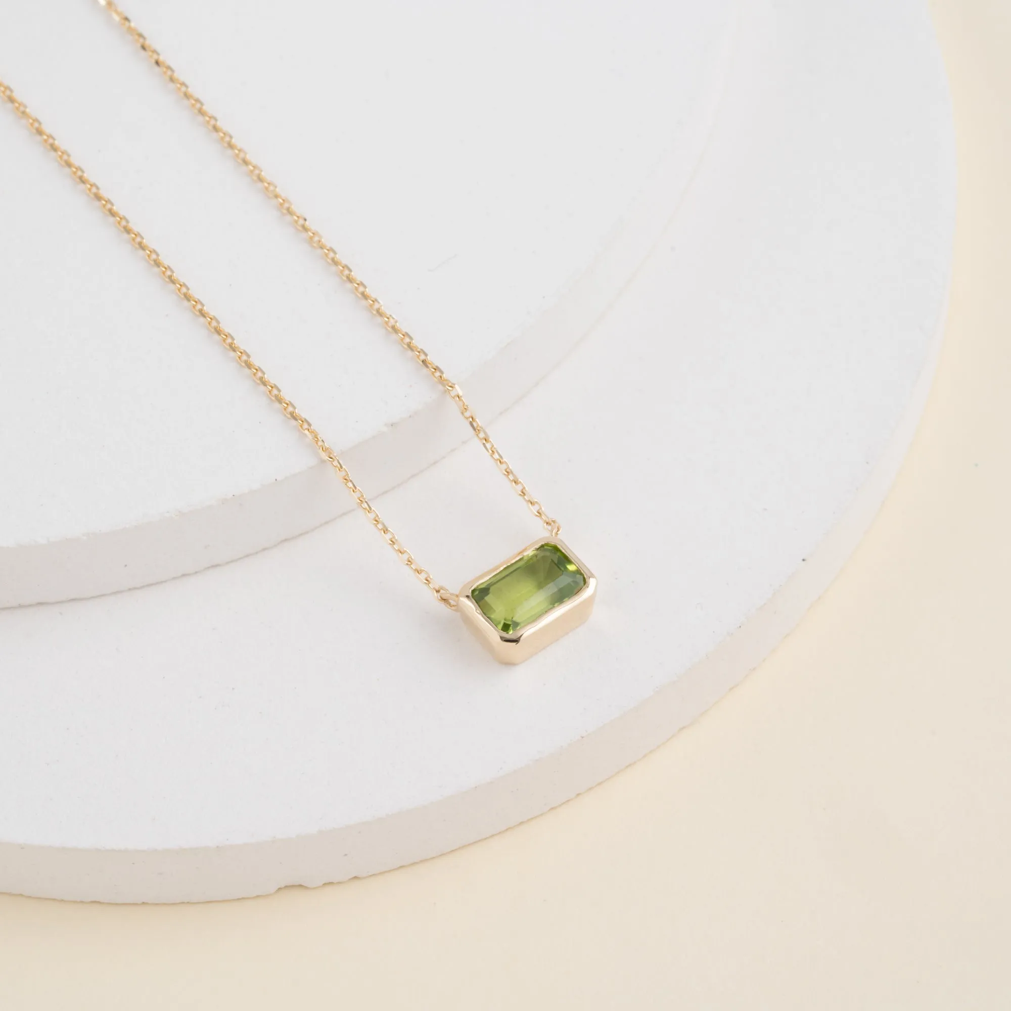 Peridot Necklace, Luisa SARAHELISE