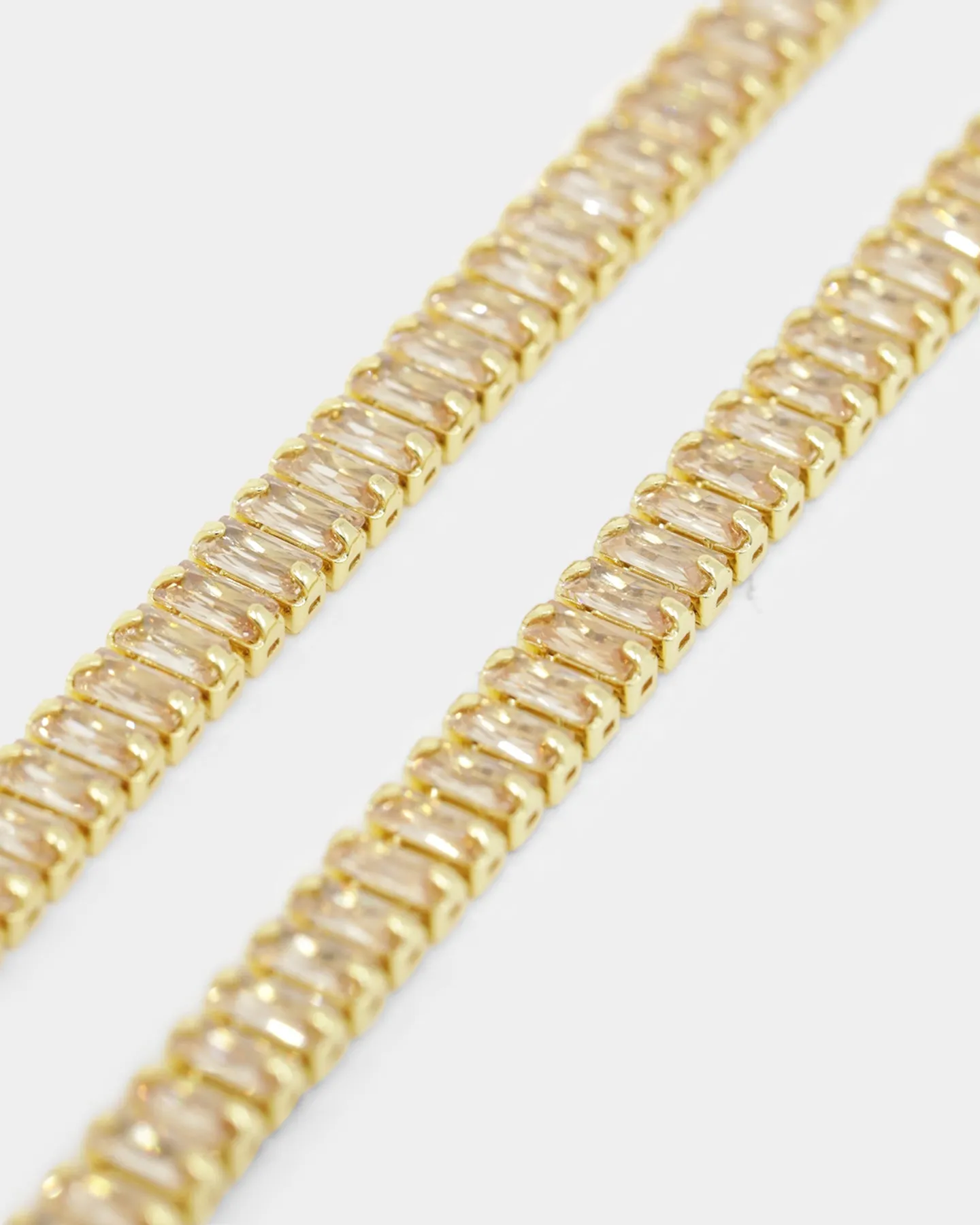 Saint Morta New Micro Baguette Chain Champagne/Gold