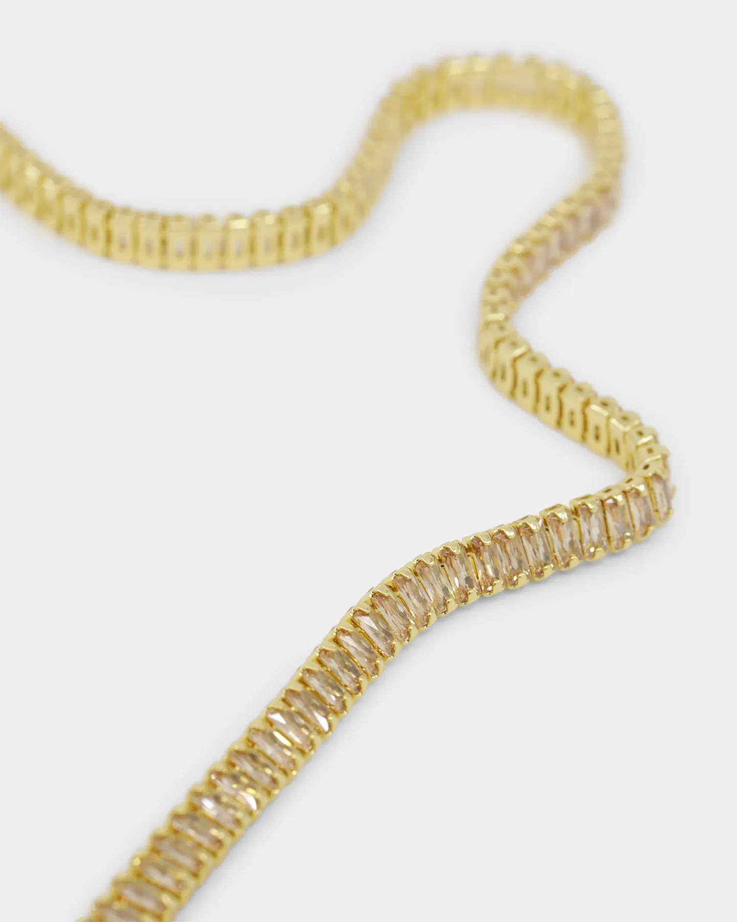Saint Morta New Micro Baguette Chain Champagne/Gold