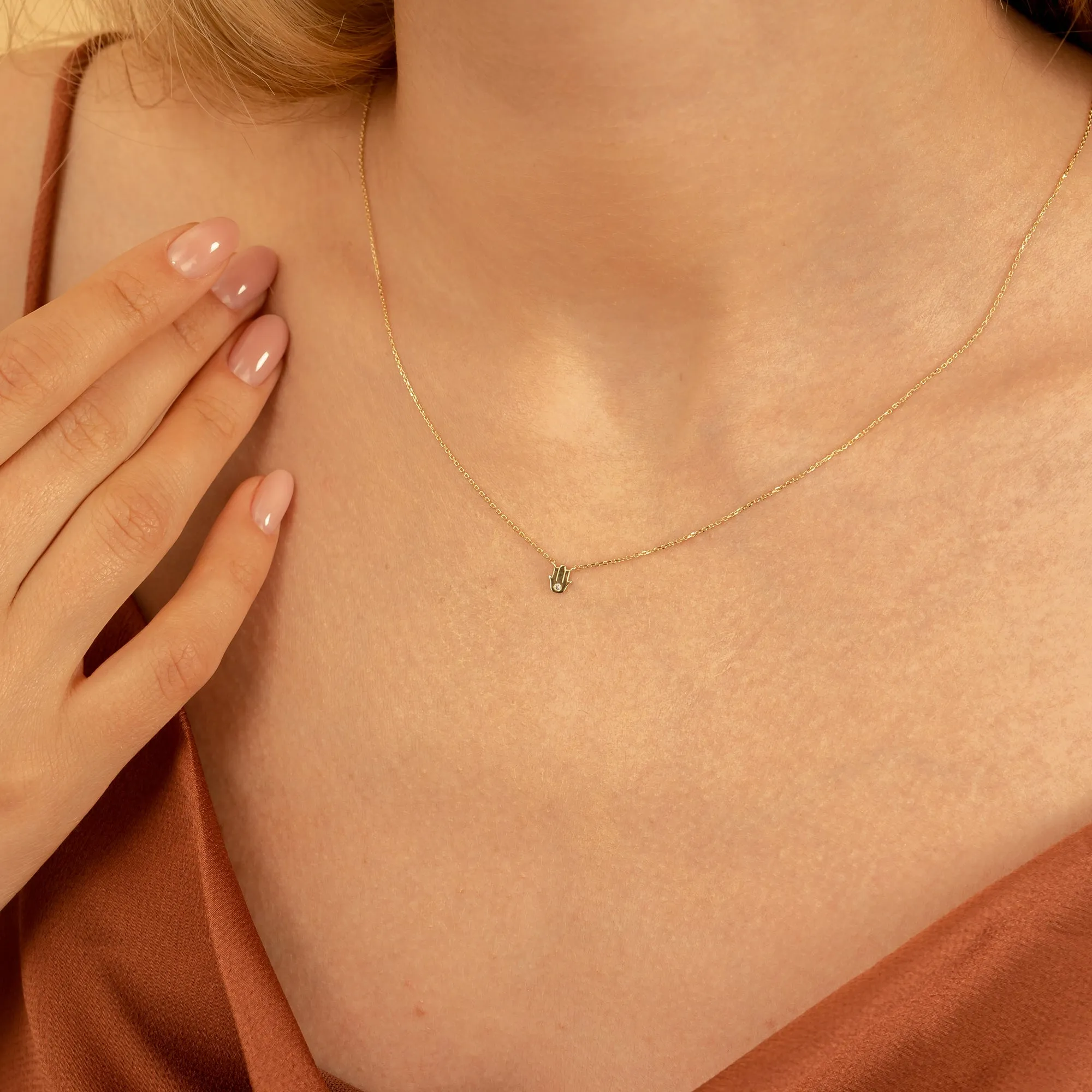 Single Diamond Hamsa Necklace, Hannah SARAHELISE