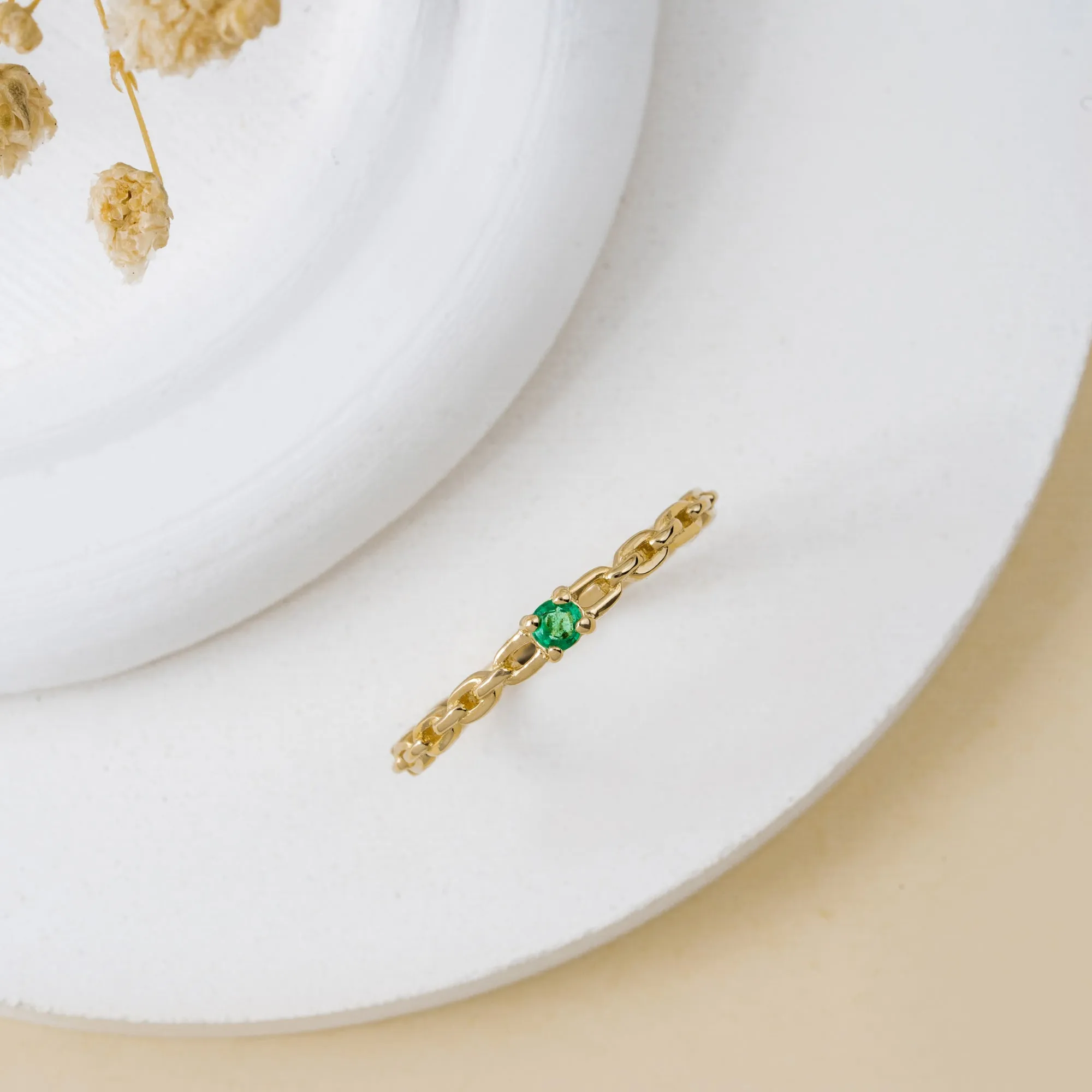 Single Emerald Chain Ring, Brynn SARAHELISE