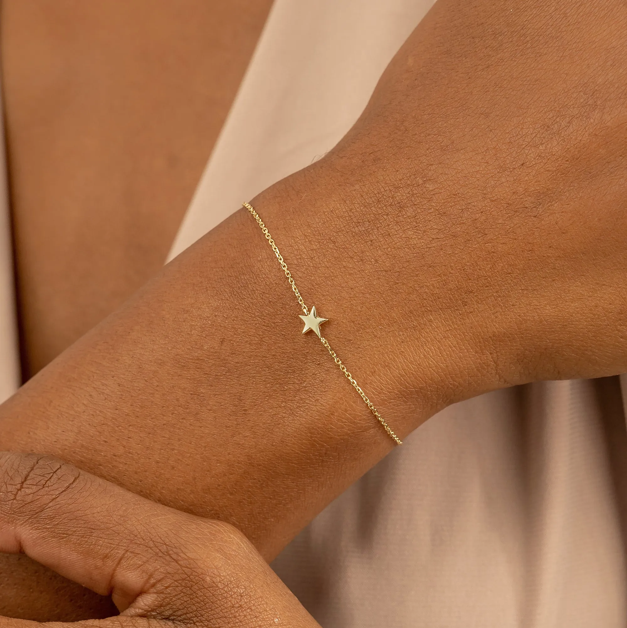 Solid Gold Mini Star Bracelet, Capella SARAHELISE