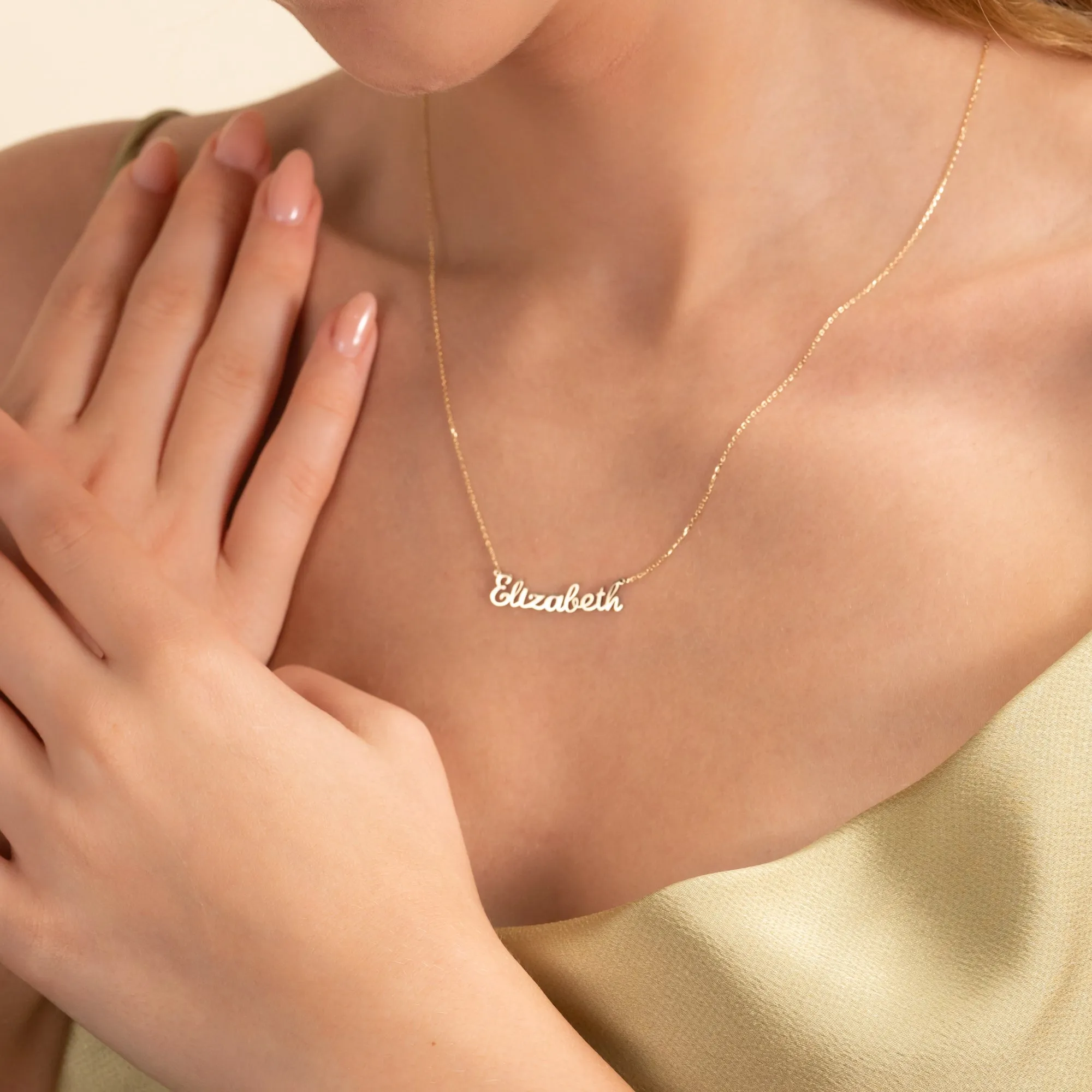 Solid Gold Script Font Name Necklace, Chloe SARAHELISE