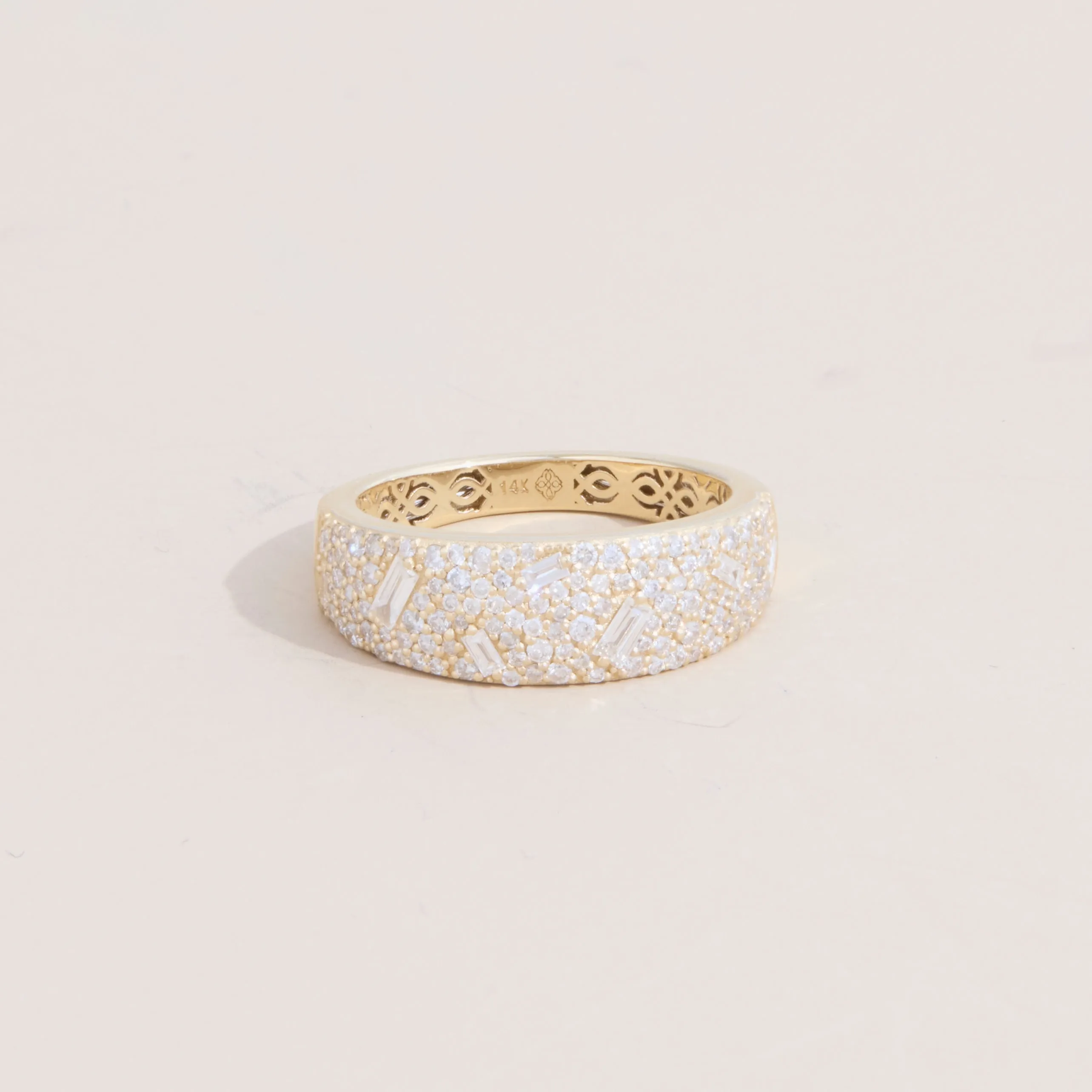 Sparkling Diamond Cluster Ring, Leia SARAHELISE