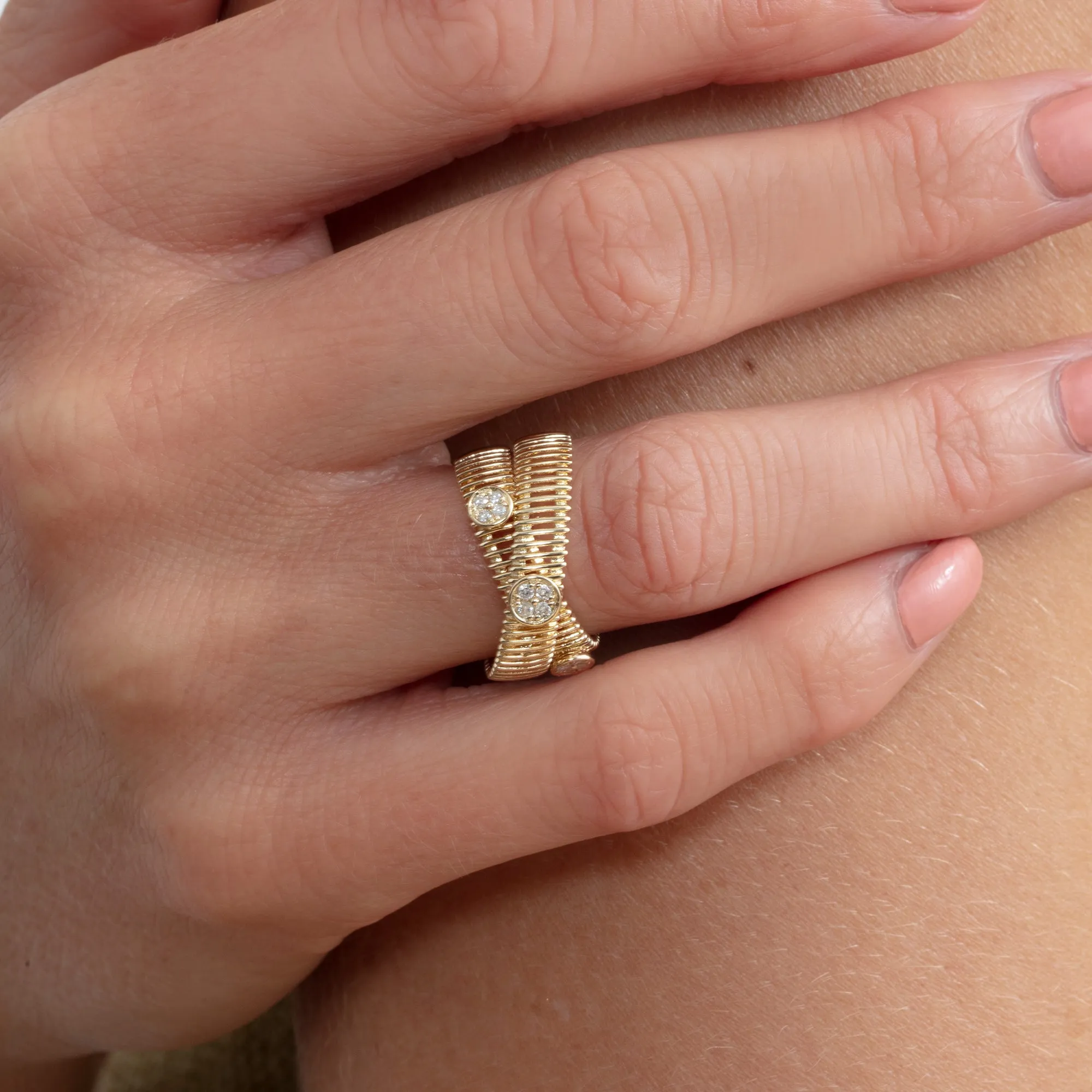 Thick Criss Cross Diamond Ring, Camryn SARAHELISE